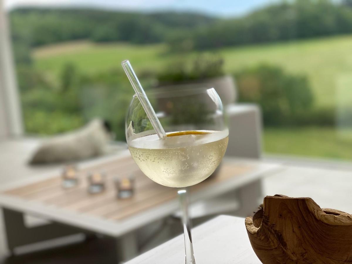L'Auf Der Tomm Hotel Martelange Екстериор снимка