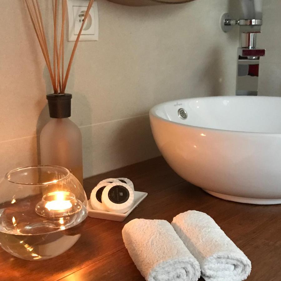 L'Auf Der Tomm Hotel Martelange Екстериор снимка